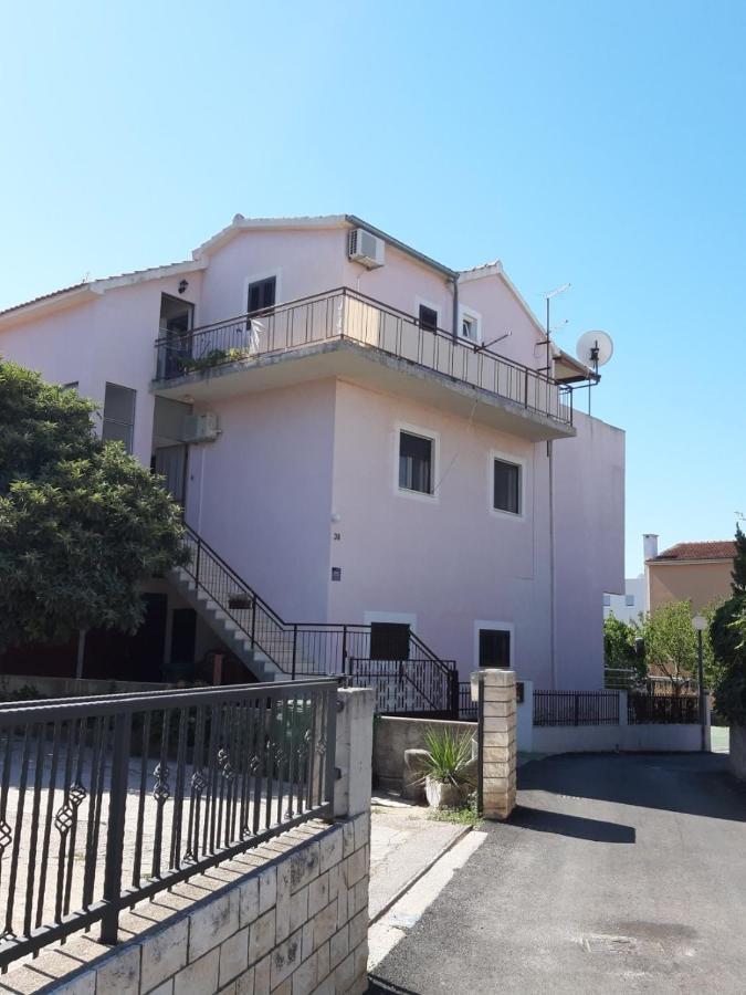 Guesthouse Brodarica Σίμπενικ Εξωτερικό φωτογραφία