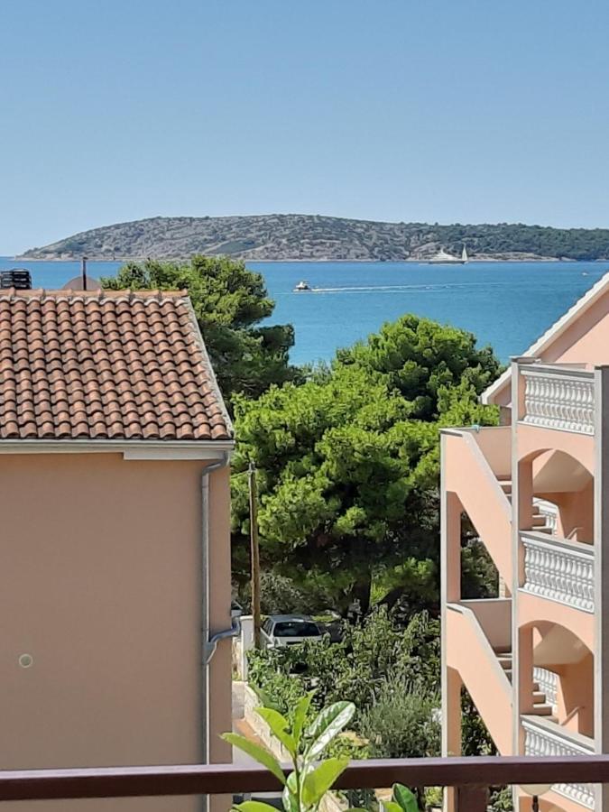 Guesthouse Brodarica Σίμπενικ Εξωτερικό φωτογραφία