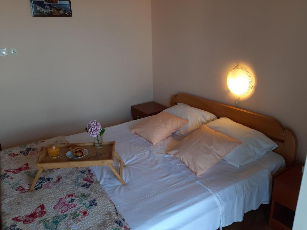 Guesthouse Brodarica Σίμπενικ Εξωτερικό φωτογραφία