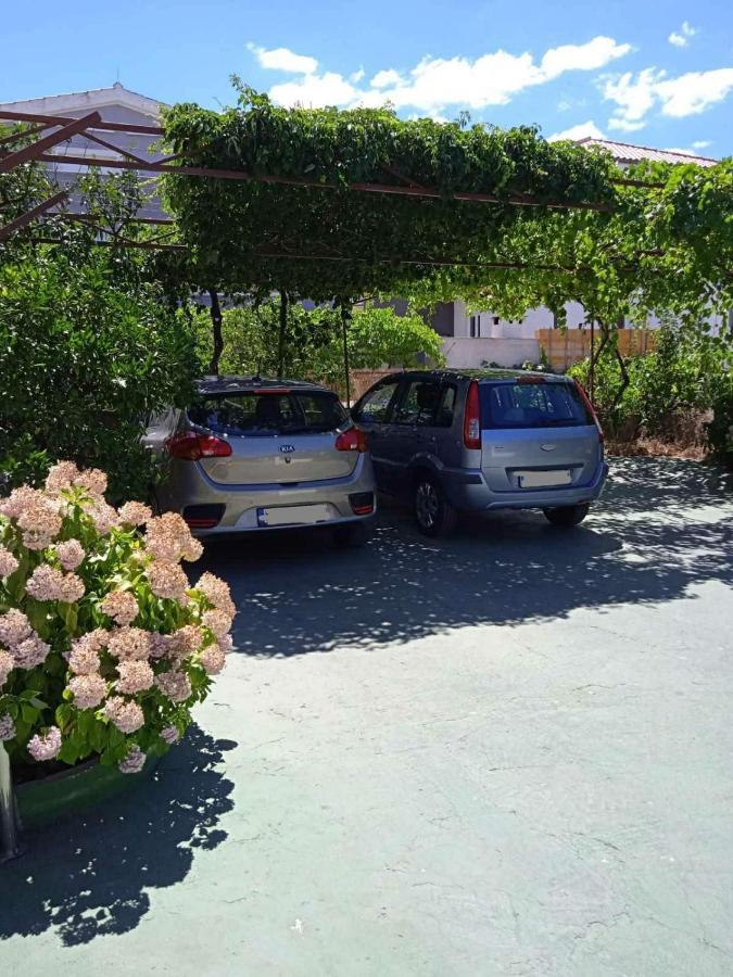 Guesthouse Brodarica Σίμπενικ Εξωτερικό φωτογραφία